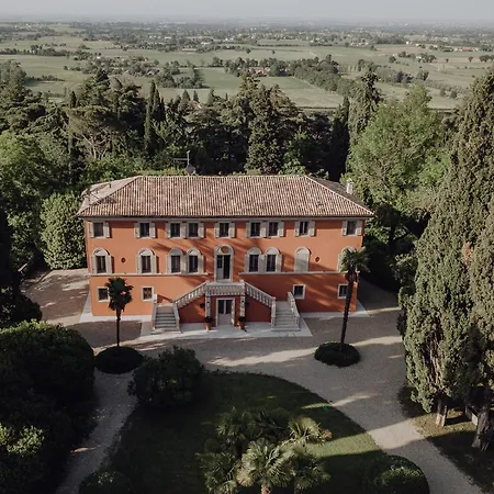 Relais Roncolo 1888 * Quattro Castella