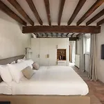 Relais Roncolo 1888 - Small Luxury Of The World Κατάλυμα σε φάρμα