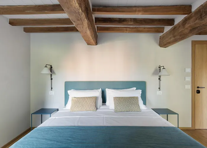 Relais Roncolo 1888 - Small Luxury Of The World *